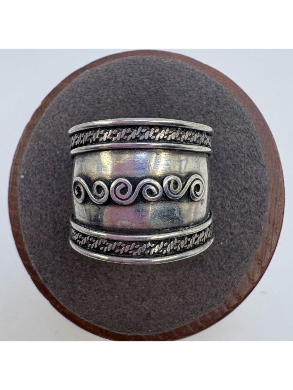 Scroll Design Wide Band VTG Solid Sterling Silver 925 Ring Size 5.5